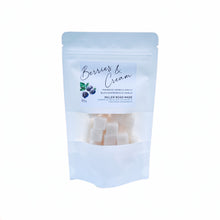 Load image into Gallery viewer, Berries &amp; Cream wax melt cubes
