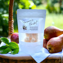 Load image into Gallery viewer, Mini soy wax melt cubes - basil and pear scented

