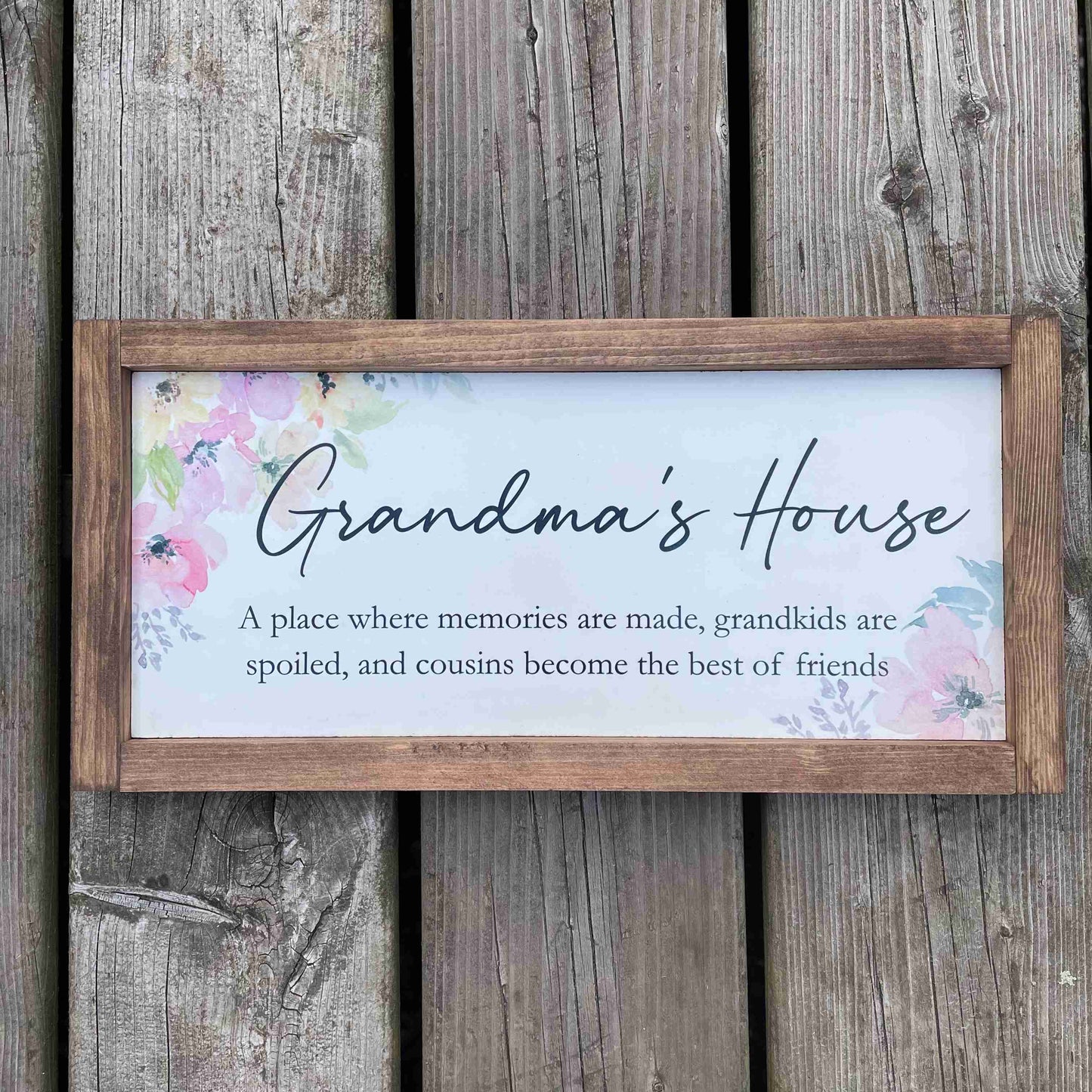 Floral Grandma sign for Mother's Day gift made in Canada