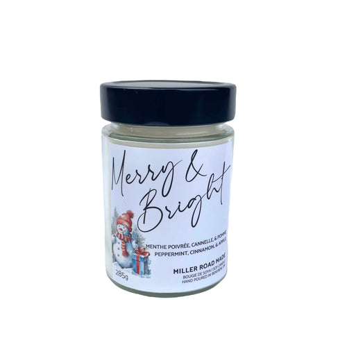 Merry & Bright - peppermint, cinnamon, apple scented candle