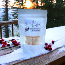 Load image into Gallery viewer, Cranberry and cedar wood scented soy wax melts
